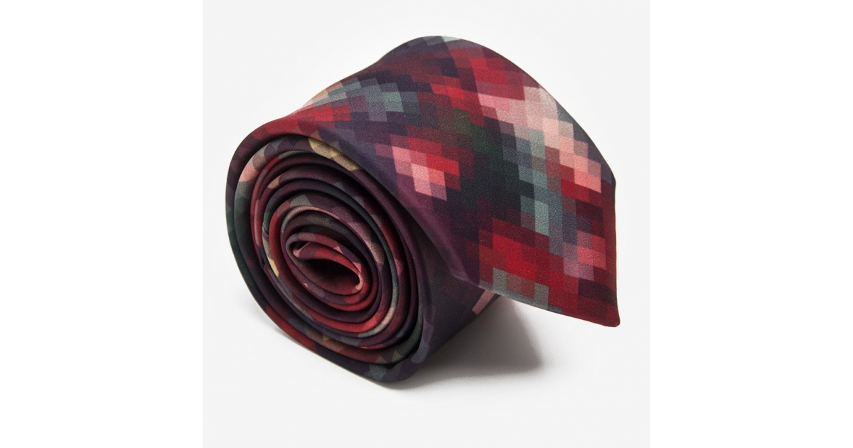 Krawat Ginee PIXEL Marthu. Krawat satynowy w kwadraty, piksele. Krawat bordowy na wesele do garnituru. Modne krawaty